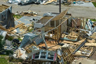 tornado reckage